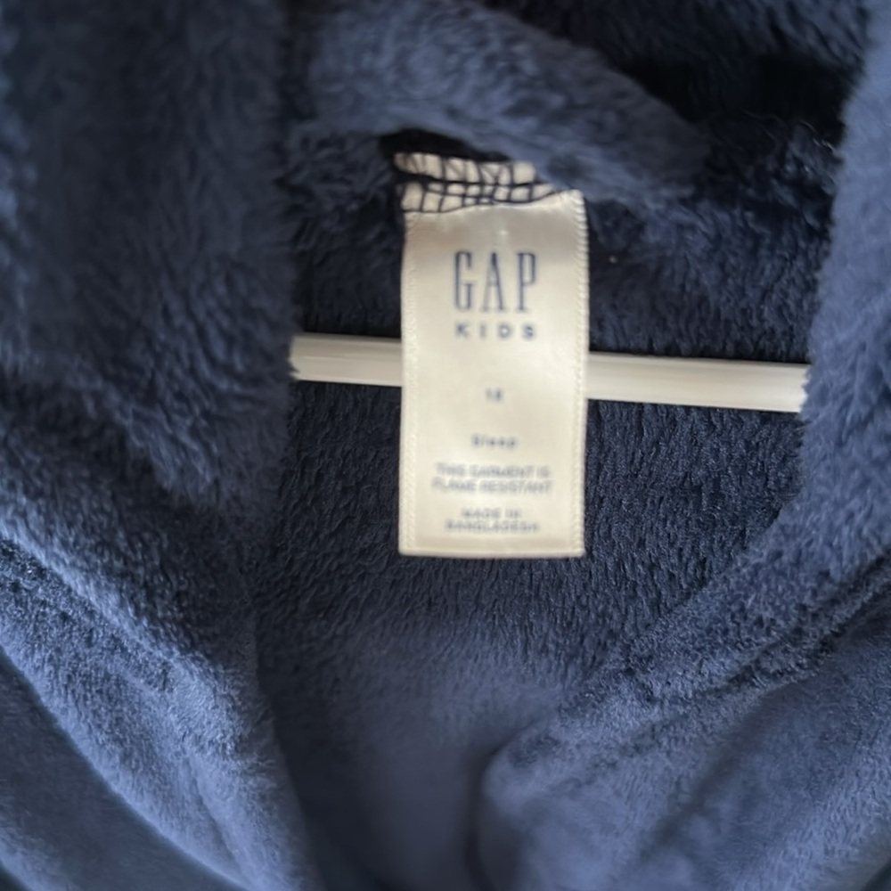 GAP Kids Softest Robe - Picture 2 of 3